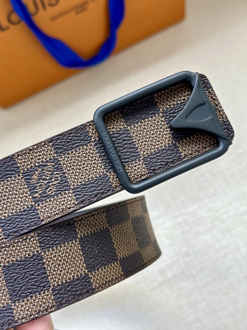 Vibrant Louis Vuitton Belts 299104