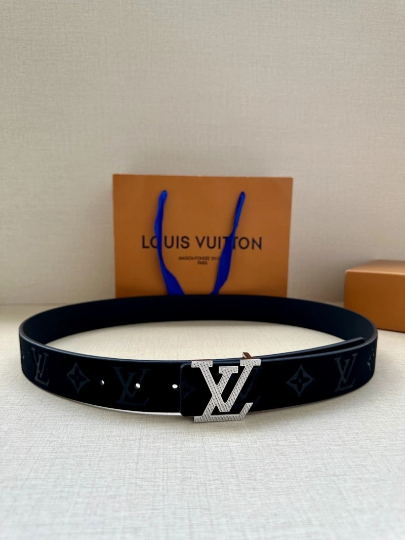 EyeCatching Louis Vuitton Belts 299100