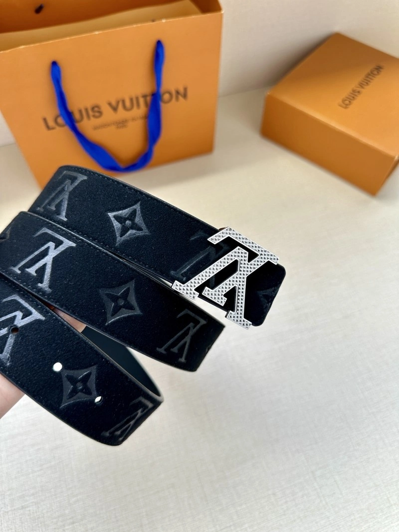EyeCatching Louis Vuitton Belts 299100