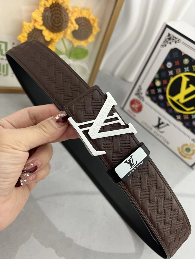 Refined Louis Vuitton Belts 299083