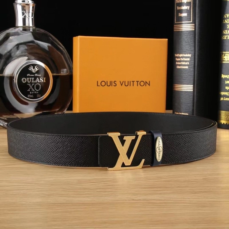 Chic Louis Vuitton Belts 299098