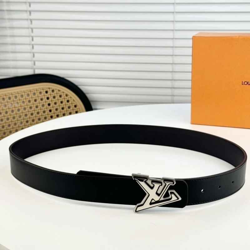 Compact Louis Vuitton Belts 299043