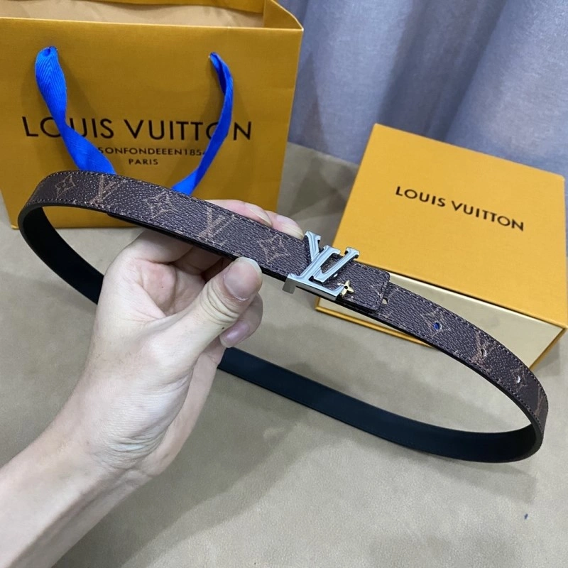 Chic Louis Vuitton Belts 299057