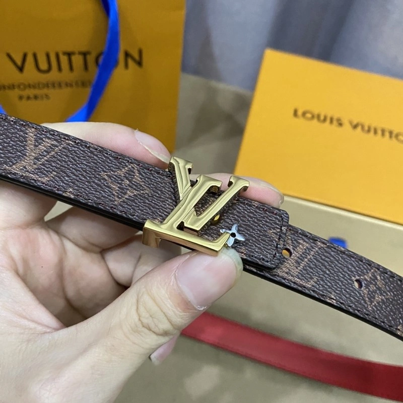 Louis Vuitton Belts Bright 299053
