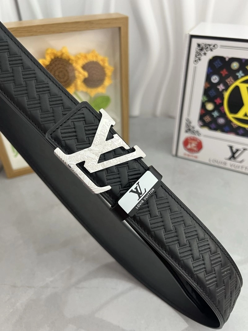 Louis Vuitton Belts UrbanStyle 299039