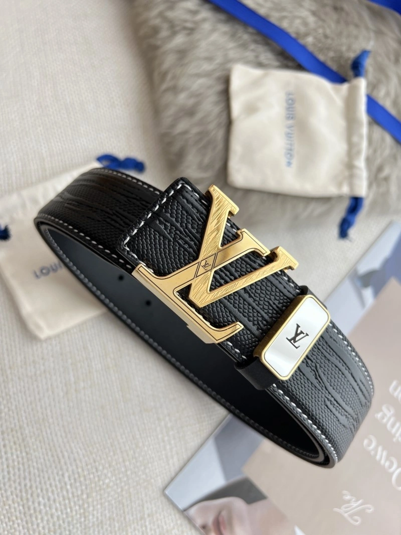 WellDesigned Louis Vuitton Belts 299067