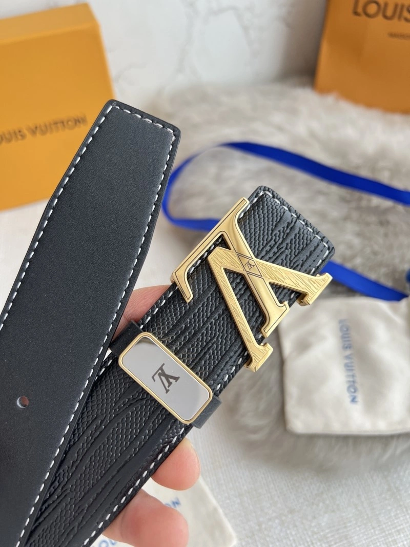 WellDesigned Louis Vuitton Belts 299067