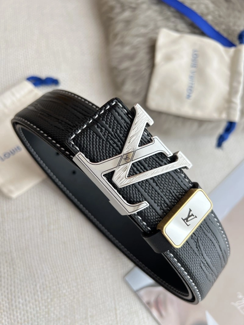 Louis Vuitton Belts Practical 299061
