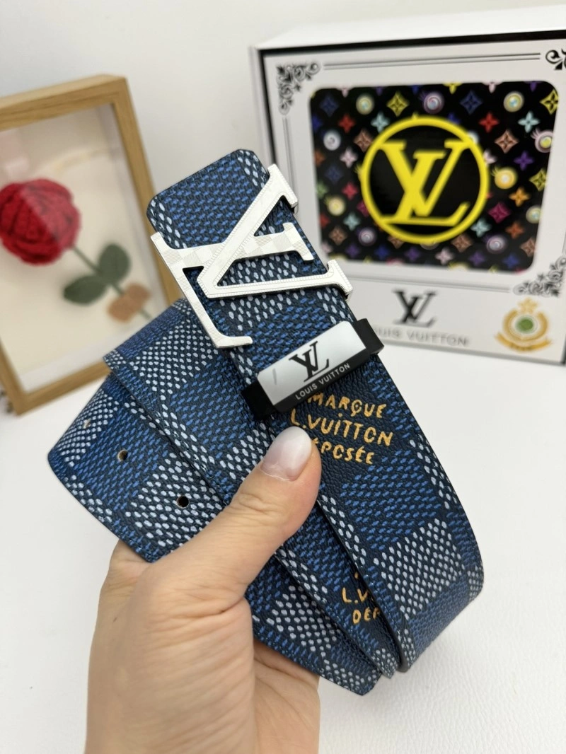 Compact Louis Vuitton Belts 299036