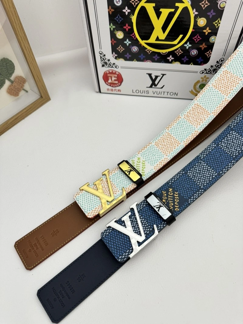 Compact Louis Vuitton Belts 299036