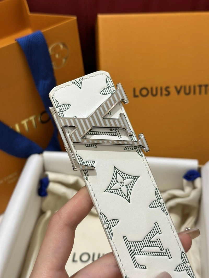 Louis Vuitton Belts Affordable 299033