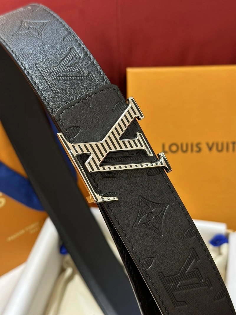 WaterResistant Louis Vuitton Belts 299034