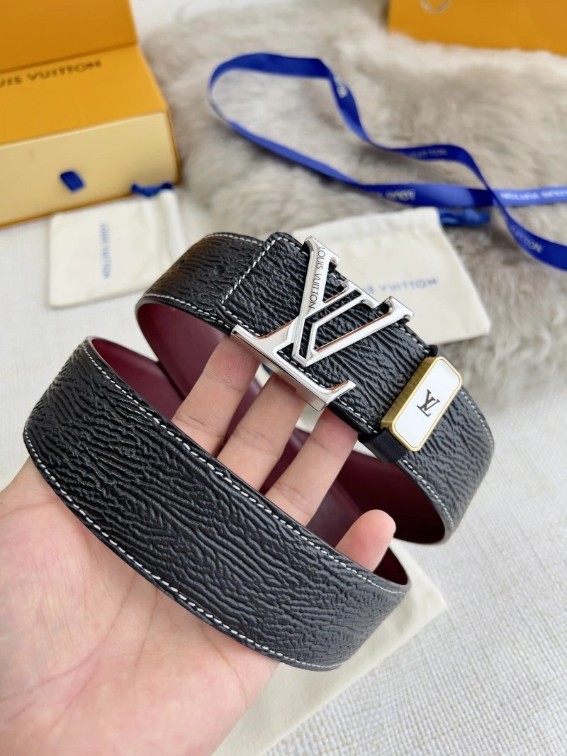 Sophisticated Louis Vuitton Belts 299030