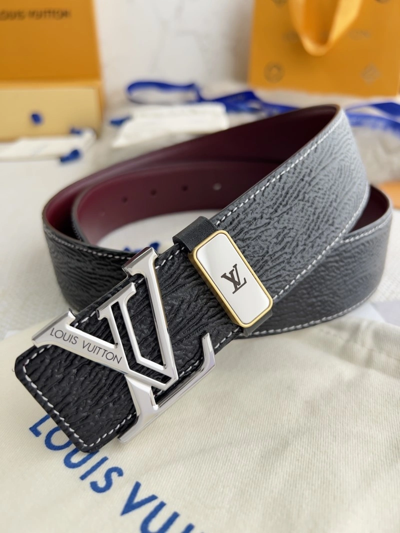 Sophisticated Louis Vuitton Belts 299030