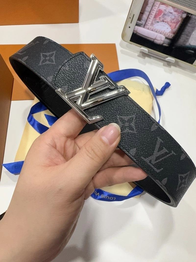 Popular Louis Vuitton Belts 299026