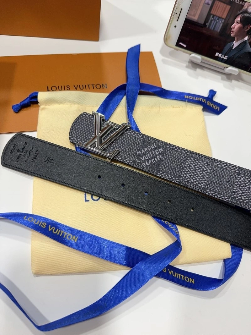 Louis Vuitton Belts Chic 299024
