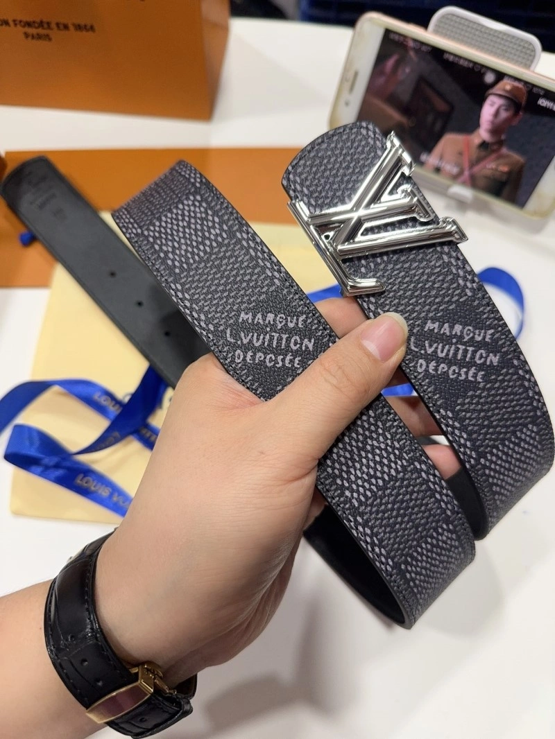 Louis Vuitton Belts Chic 299024