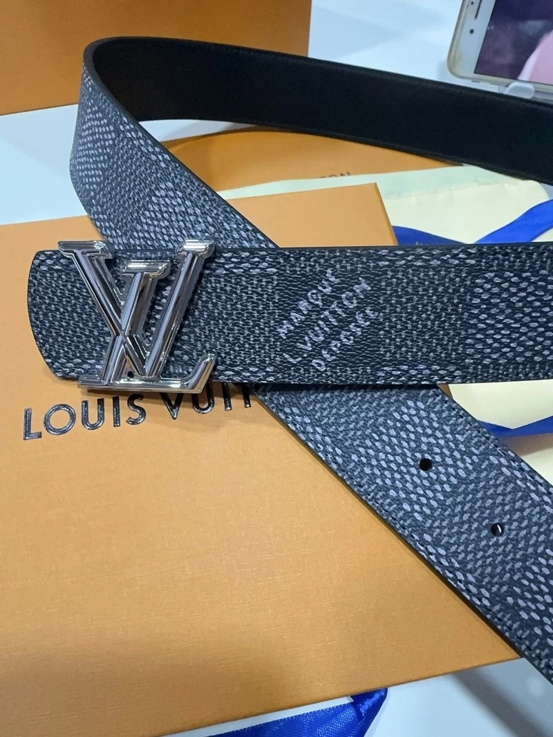Louis Vuitton Belts Chic 299024