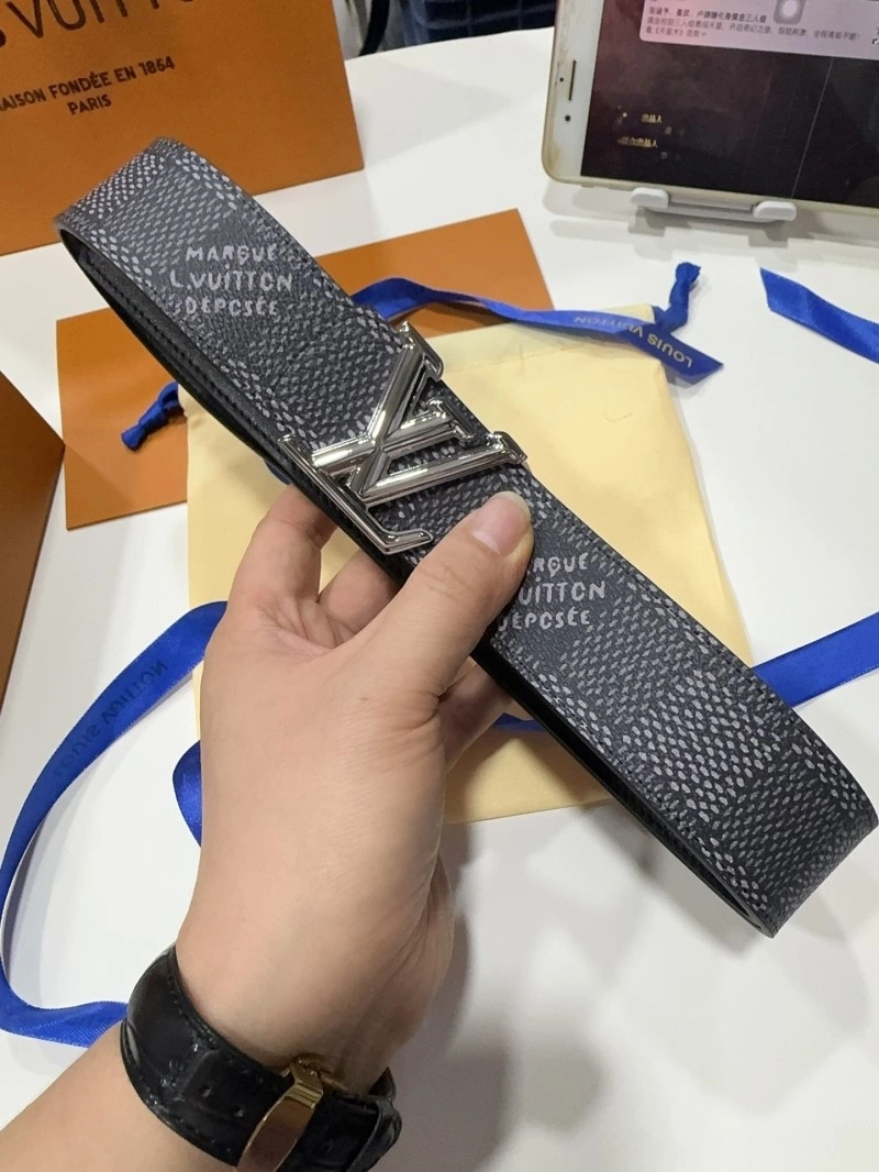 Louis Vuitton Belts Chic 299024