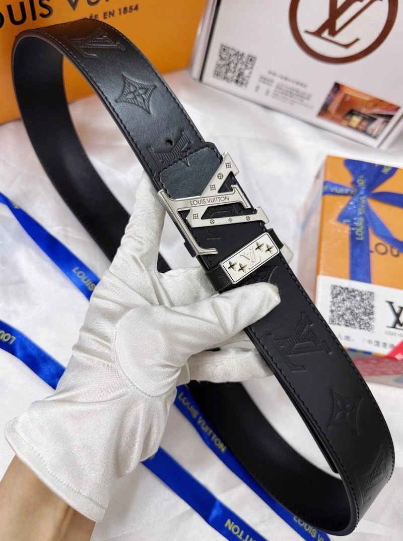 Sustainable Louis Vuitton Belts 301811