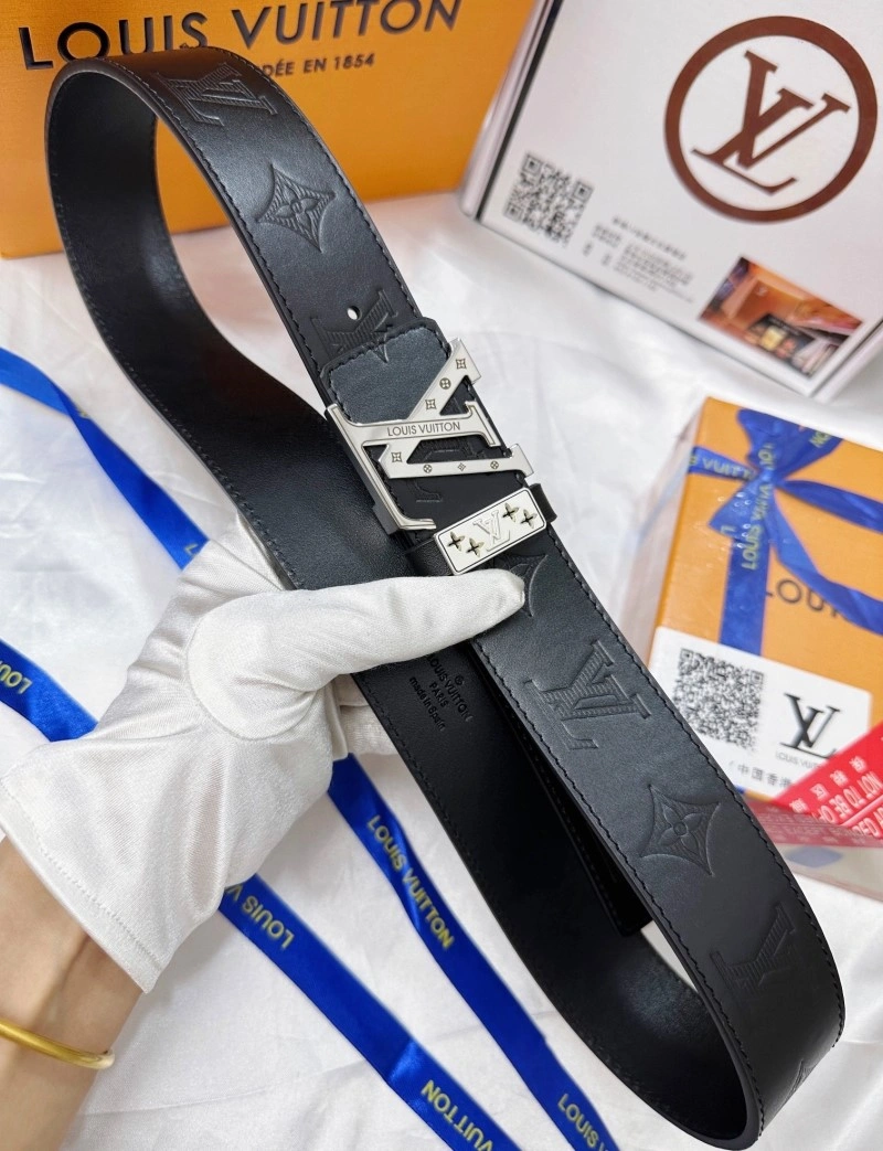 Sustainable Louis Vuitton Belts 301811
