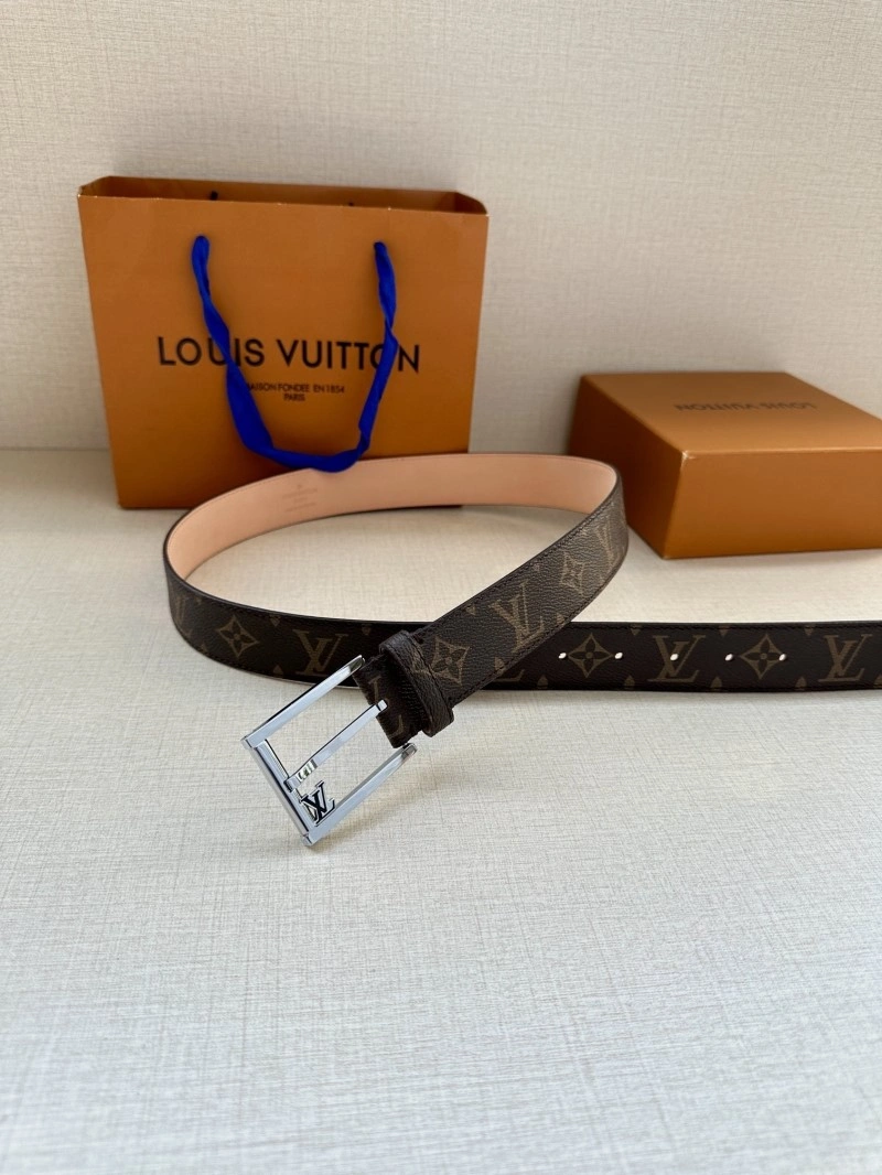 Louis Vuitton Belts Attractive 301781