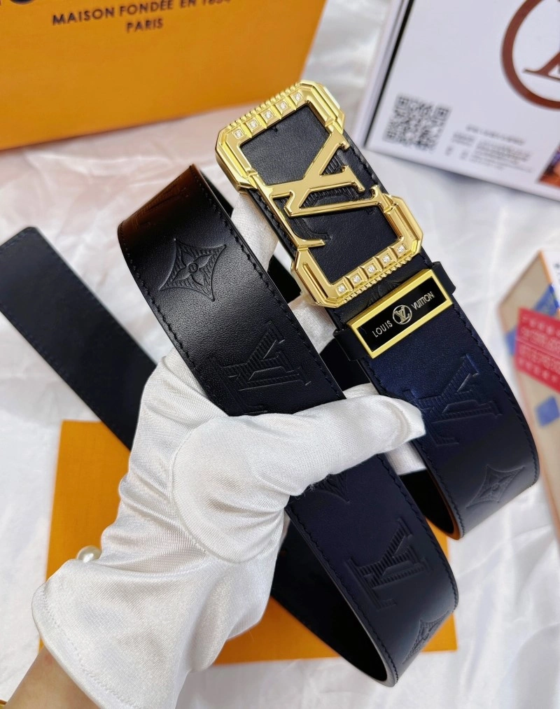 Classic Louis Vuitton Belts 301778