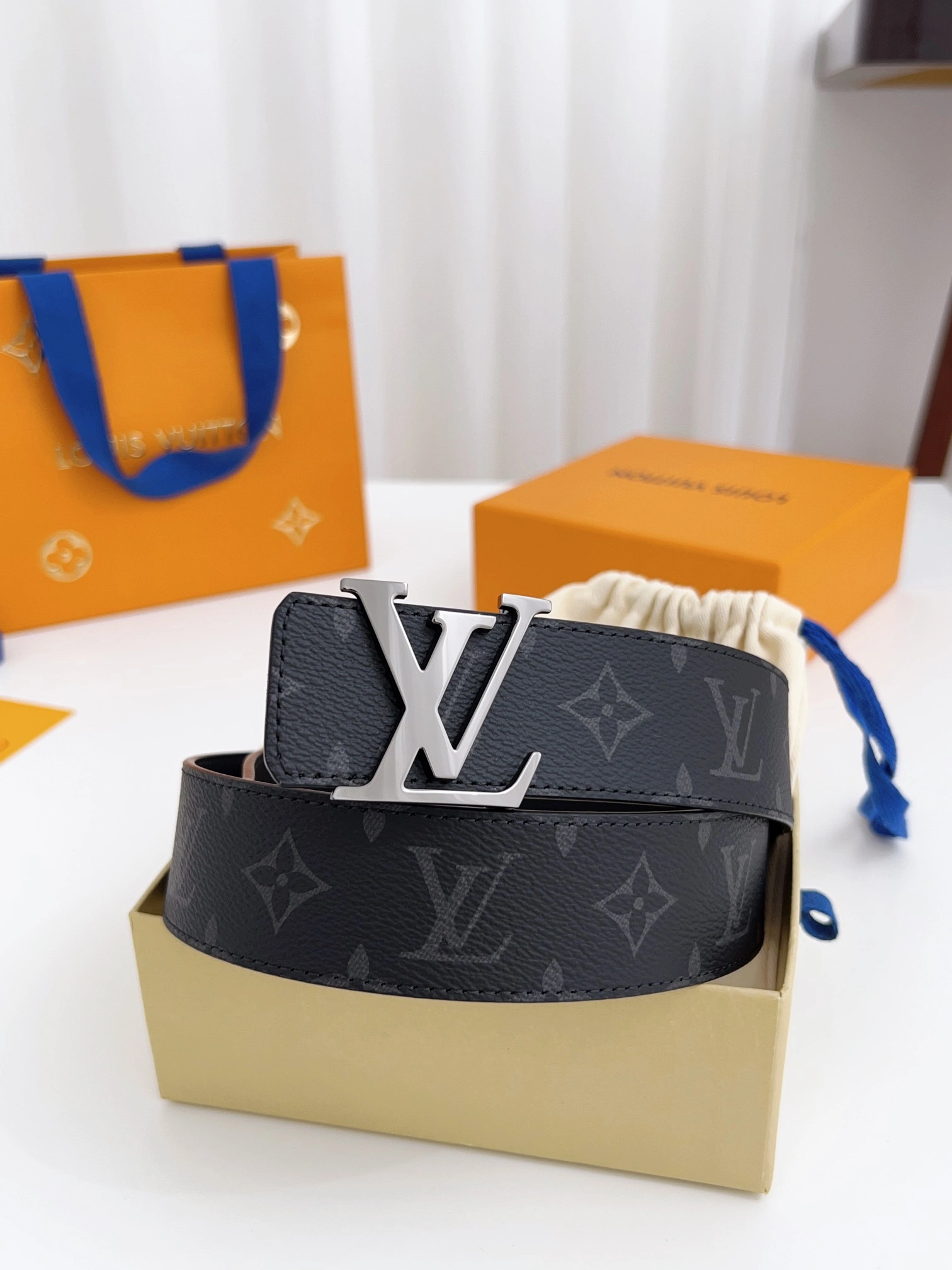 Louis Vuitton Belts Durable 301763