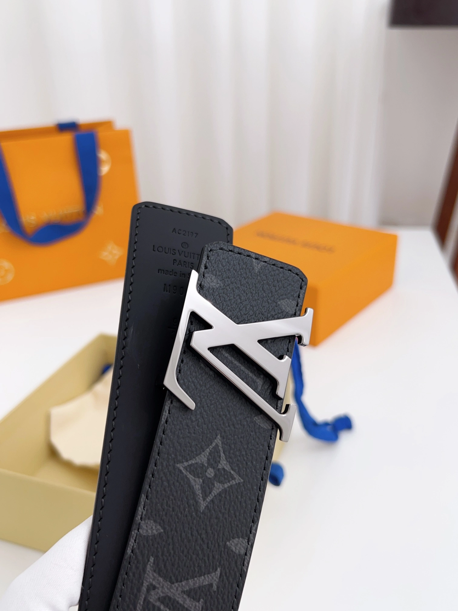 Louis Vuitton Belts Durable 301763