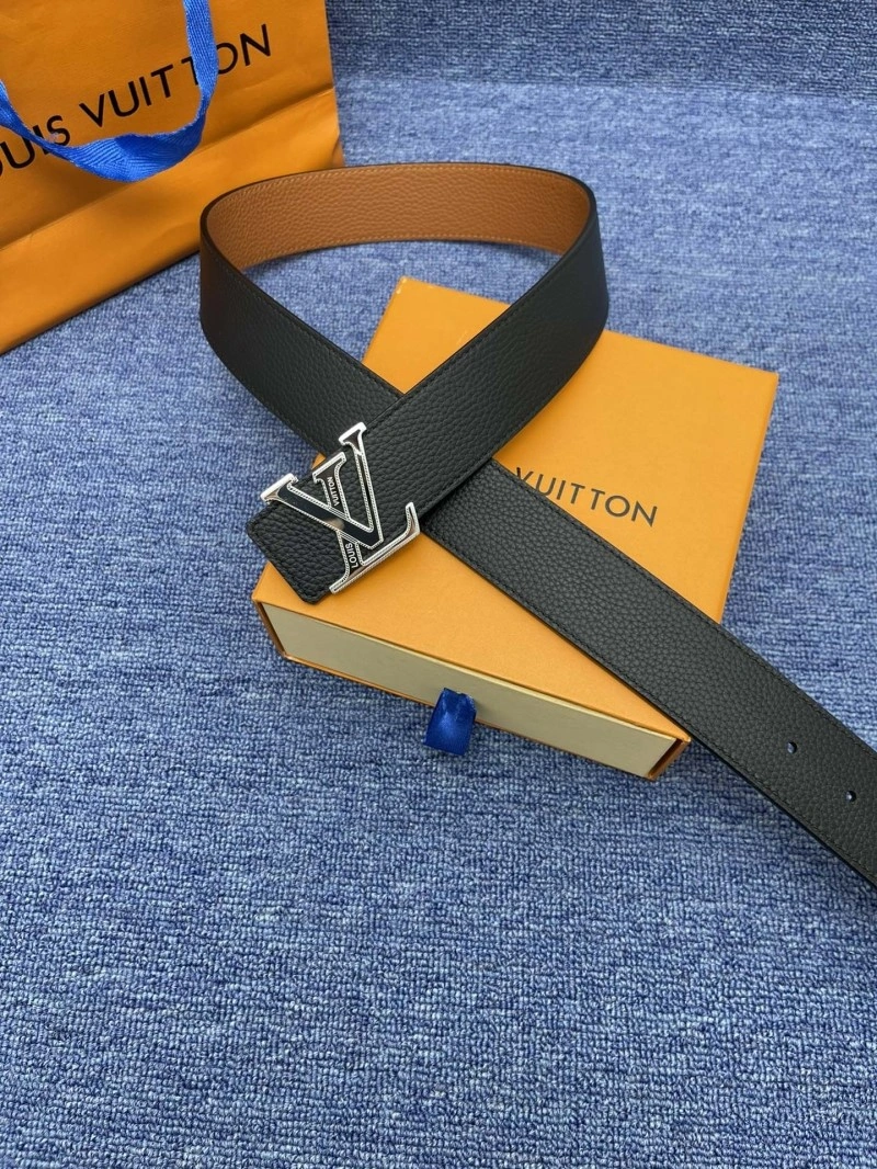 WellDesigned Louis Vuitton Belts 301744
