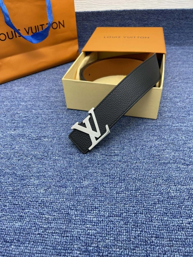 WellDesigned Louis Vuitton Belts 301744