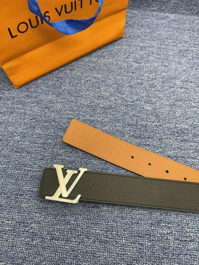 WellDesigned Louis Vuitton Belts 301744