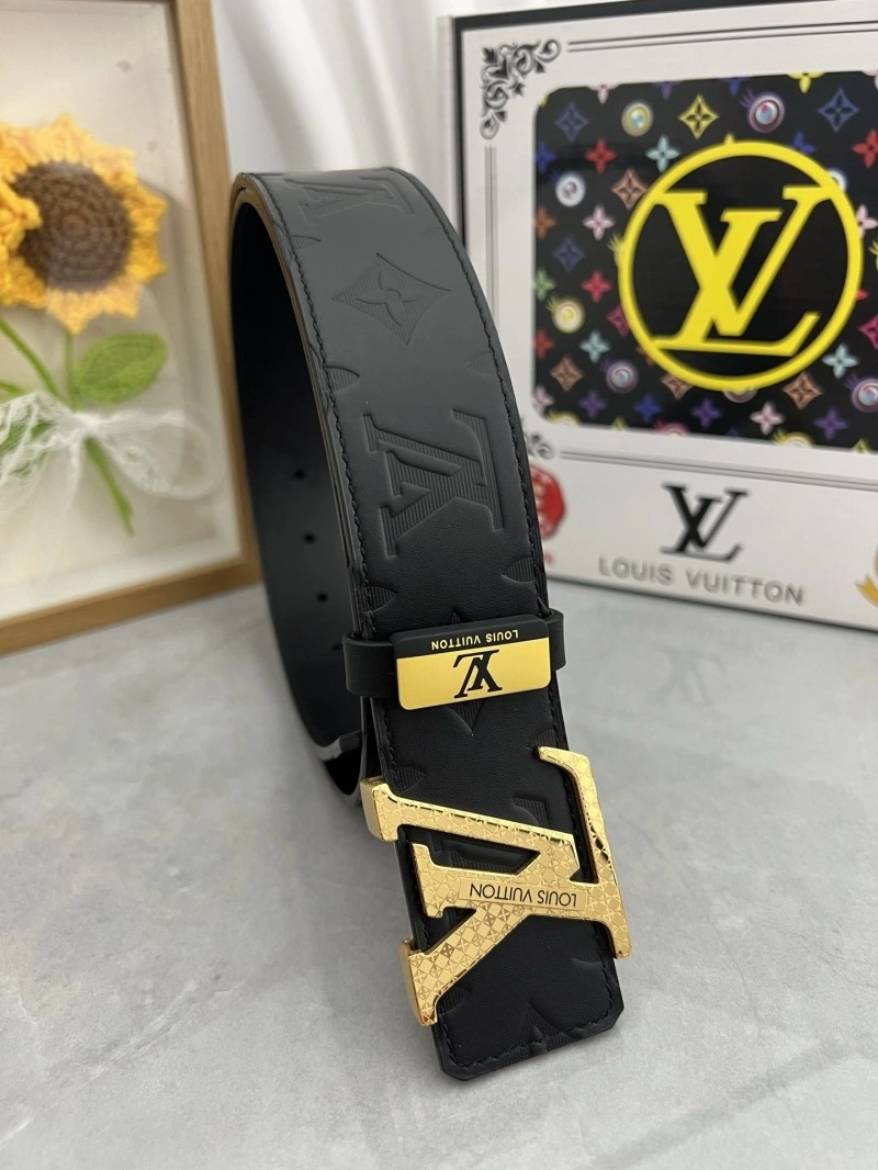 Breathable Louis Vuitton Belts 301749