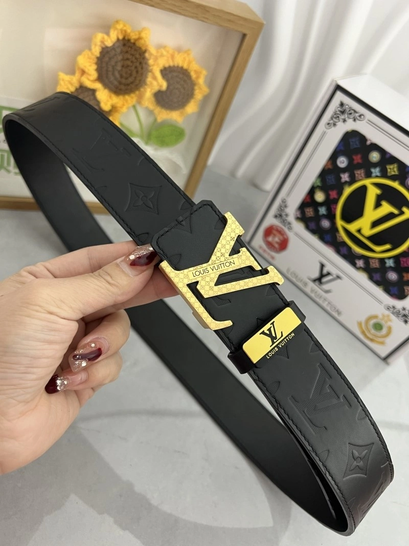 Breathable Louis Vuitton Belts 301749