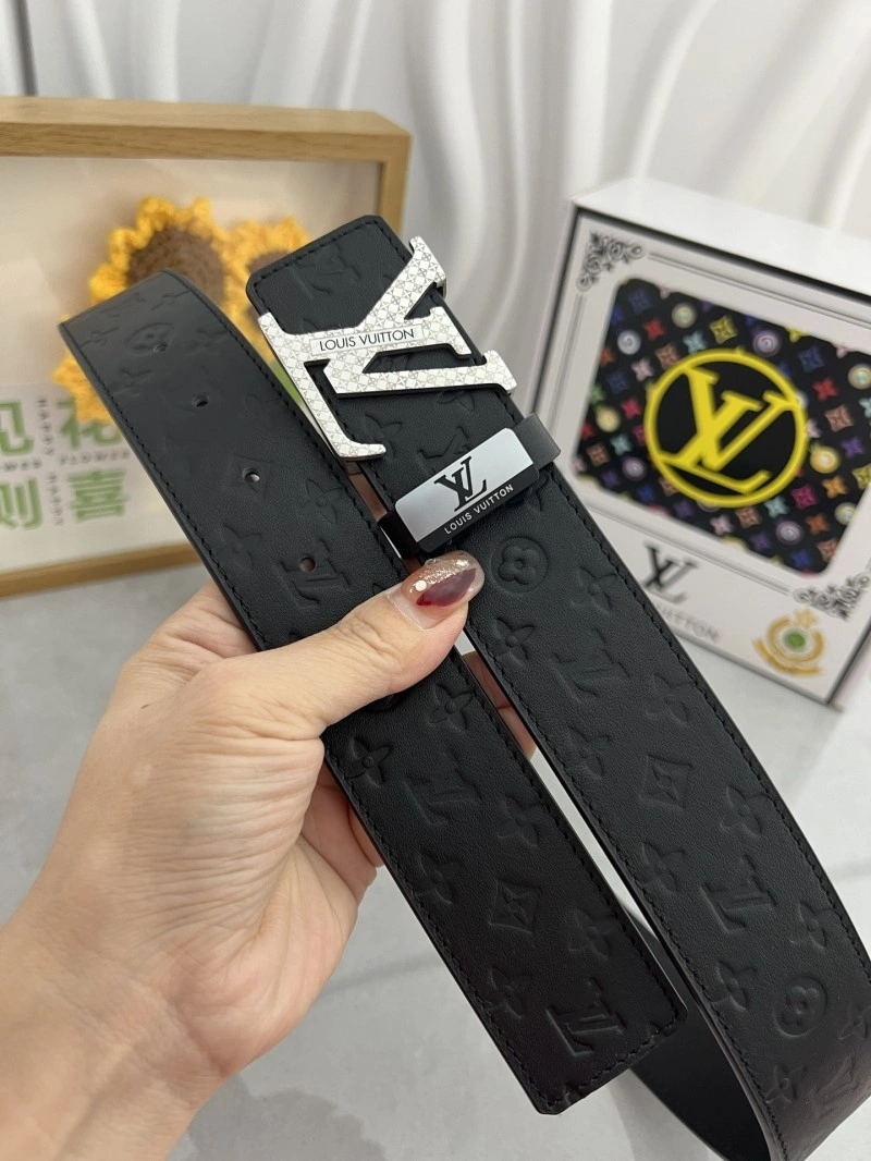 Louis Vuitton Belts TechFriendly 301748