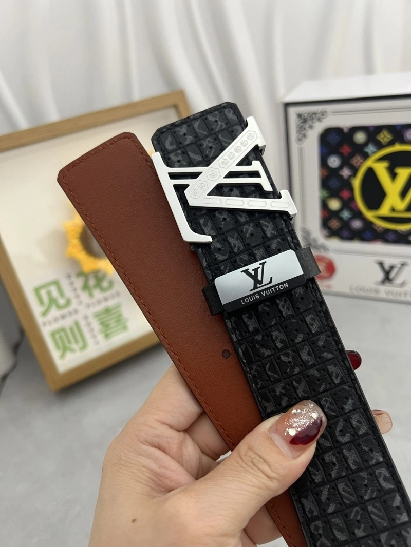 Classic Louis Vuitton Belts 301775
