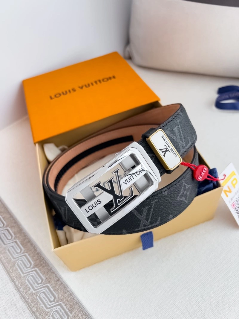 Louis Vuitton Belts Bright 301739