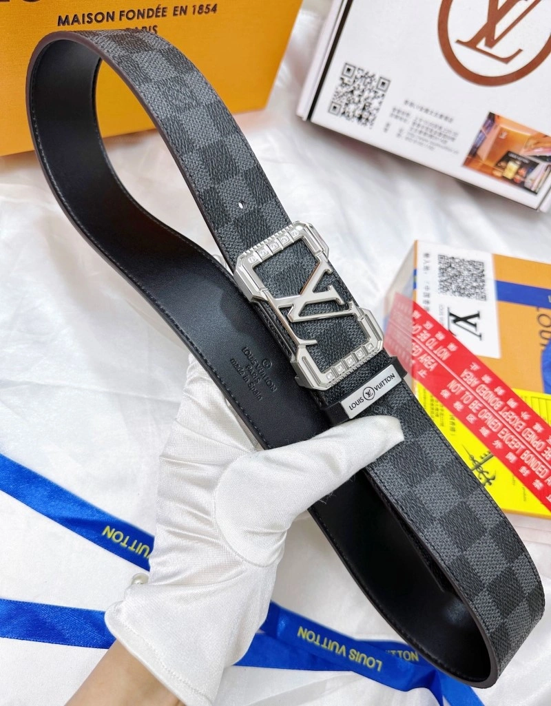 Louis Vuitton Belts Upgraded 301715