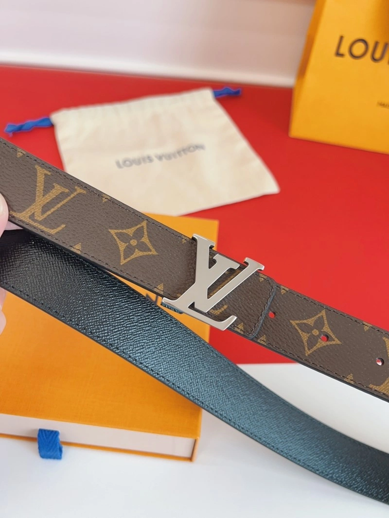 Casual Louis Vuitton Belts 301709
