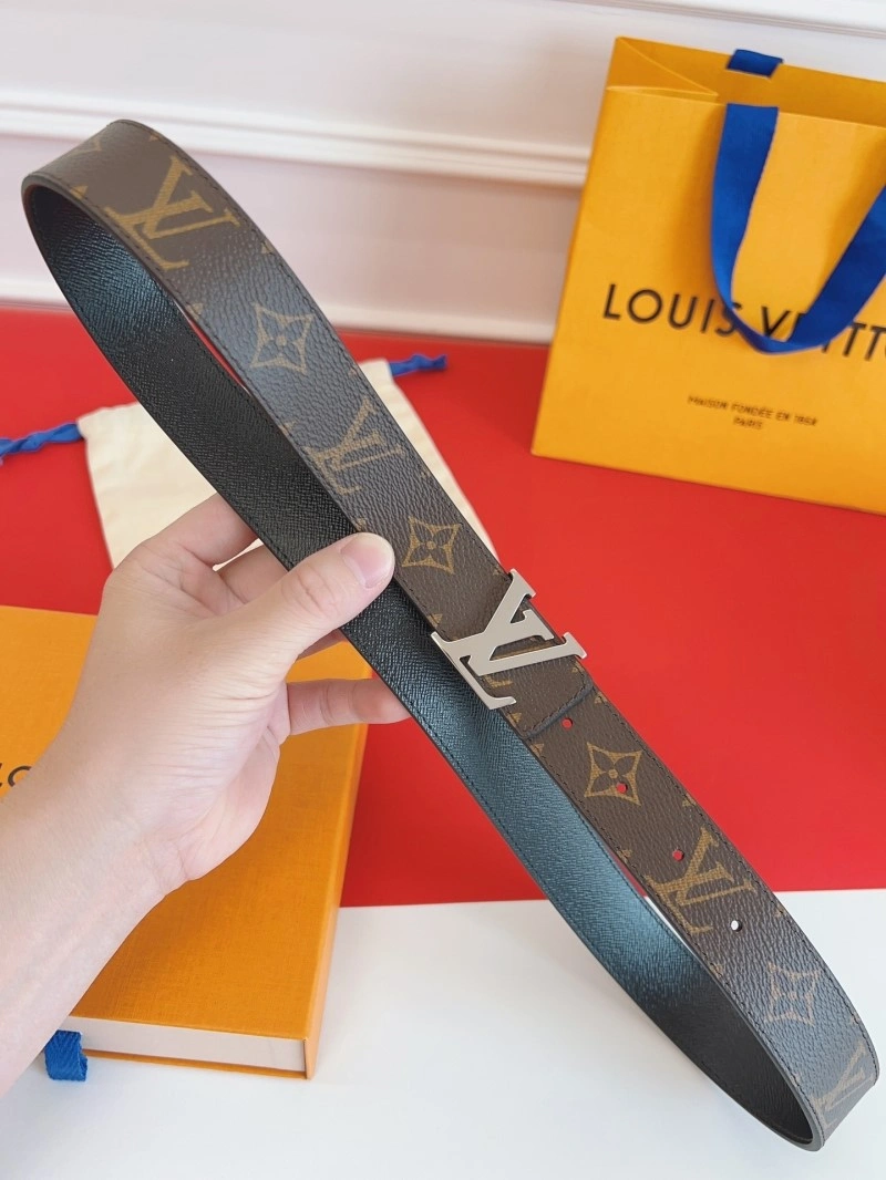 Casual Louis Vuitton Belts 301709