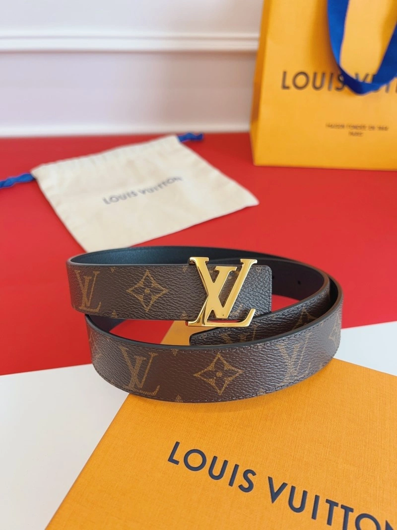 Louis Vuitton Belts ZipUp 301728