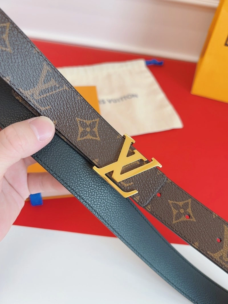 Louis Vuitton Belts ZipUp 301728