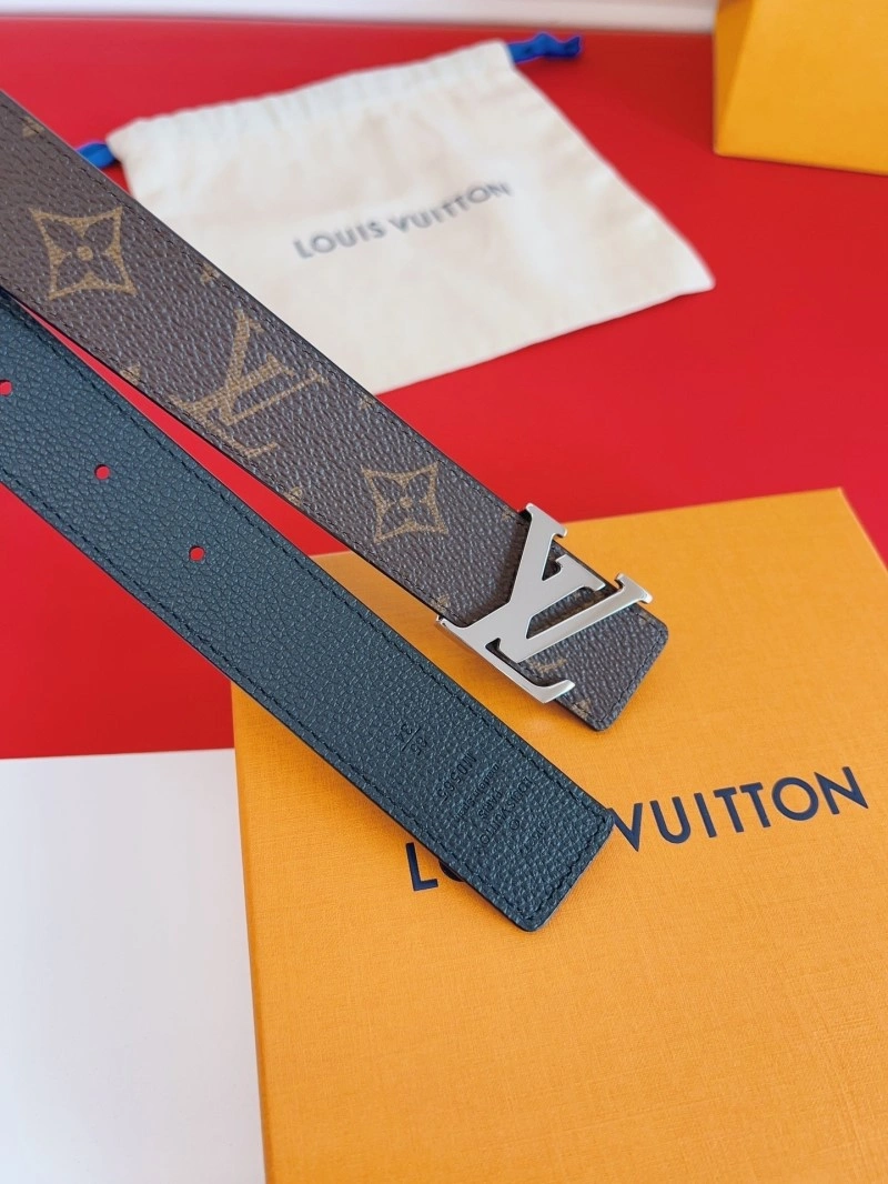 Louis Vuitton Belts ZipUp 301728
