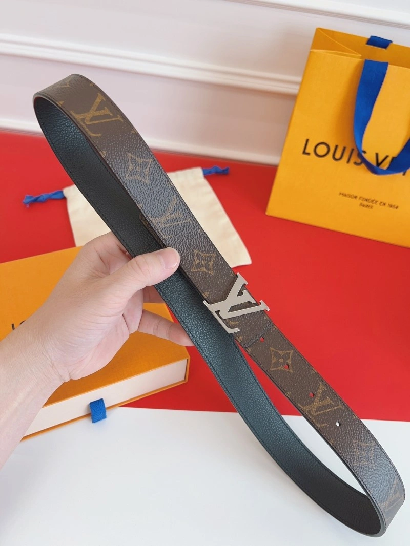 Louis Vuitton Belts ZipUp 301728