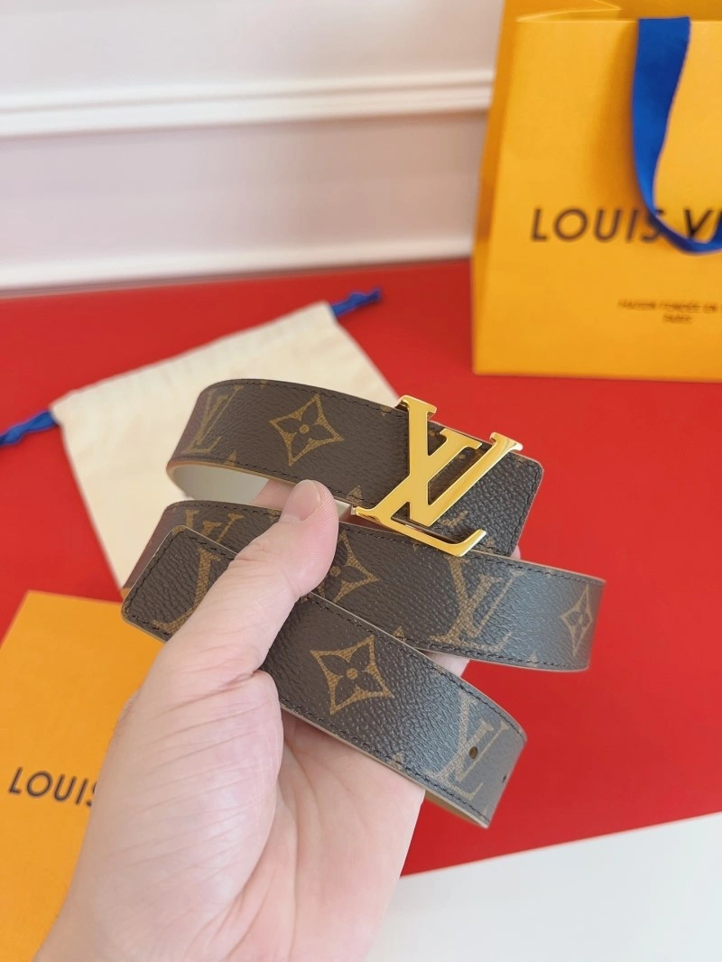 Neat Louis Vuitton Belts 301727