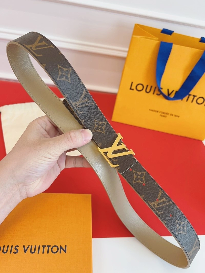 Neat Louis Vuitton Belts 301727
