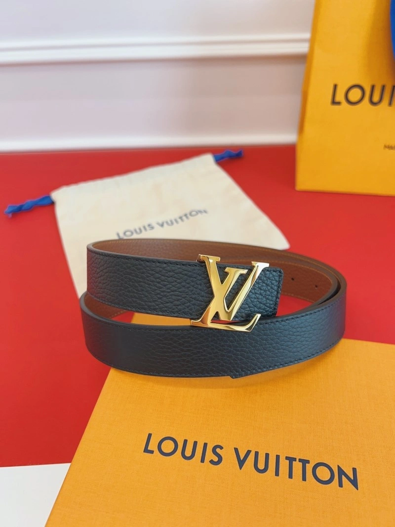 Effortless Louis Vuitton Belts 301717