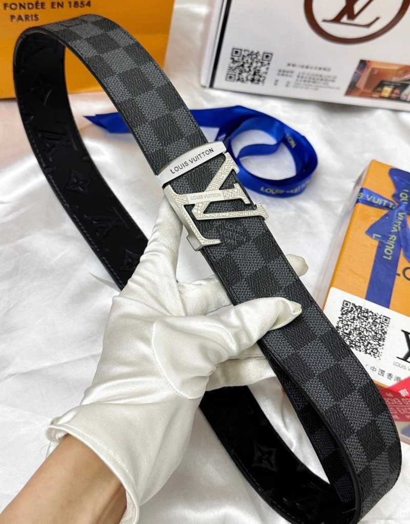 Timeless Louis Vuitton Belts 301675