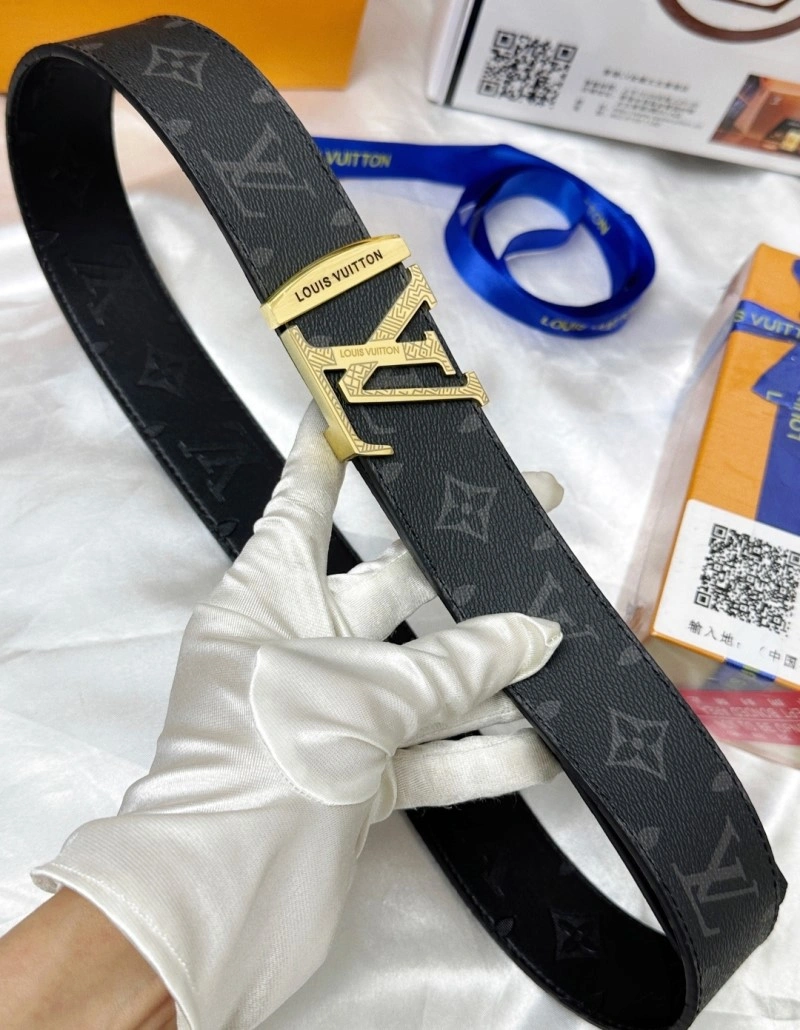 Timeless Louis Vuitton Belts 301675