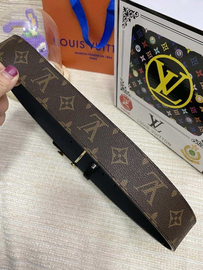 Louis Vuitton Belts FashionForward 301672